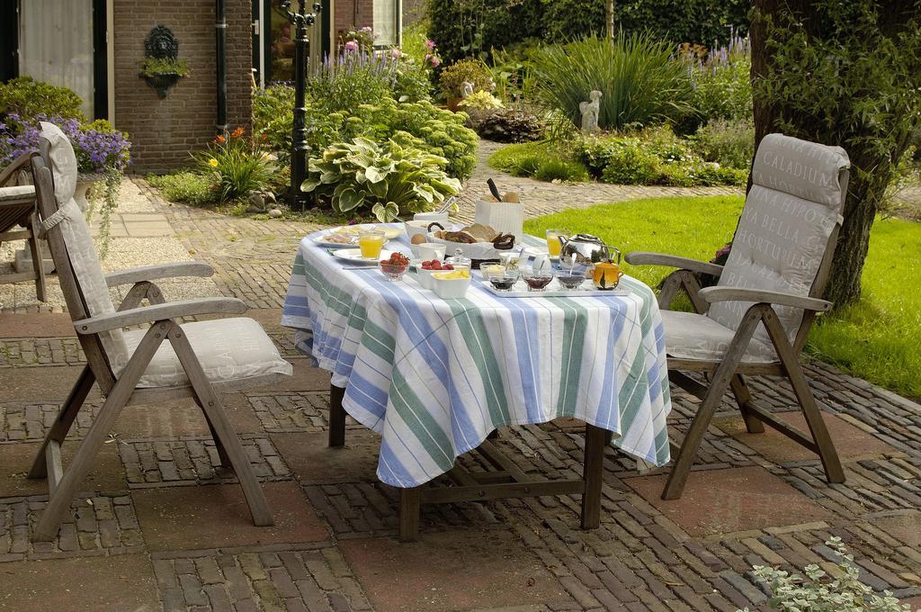 De Zonnehoed Bed & Breakfast Lisse Exterior photo